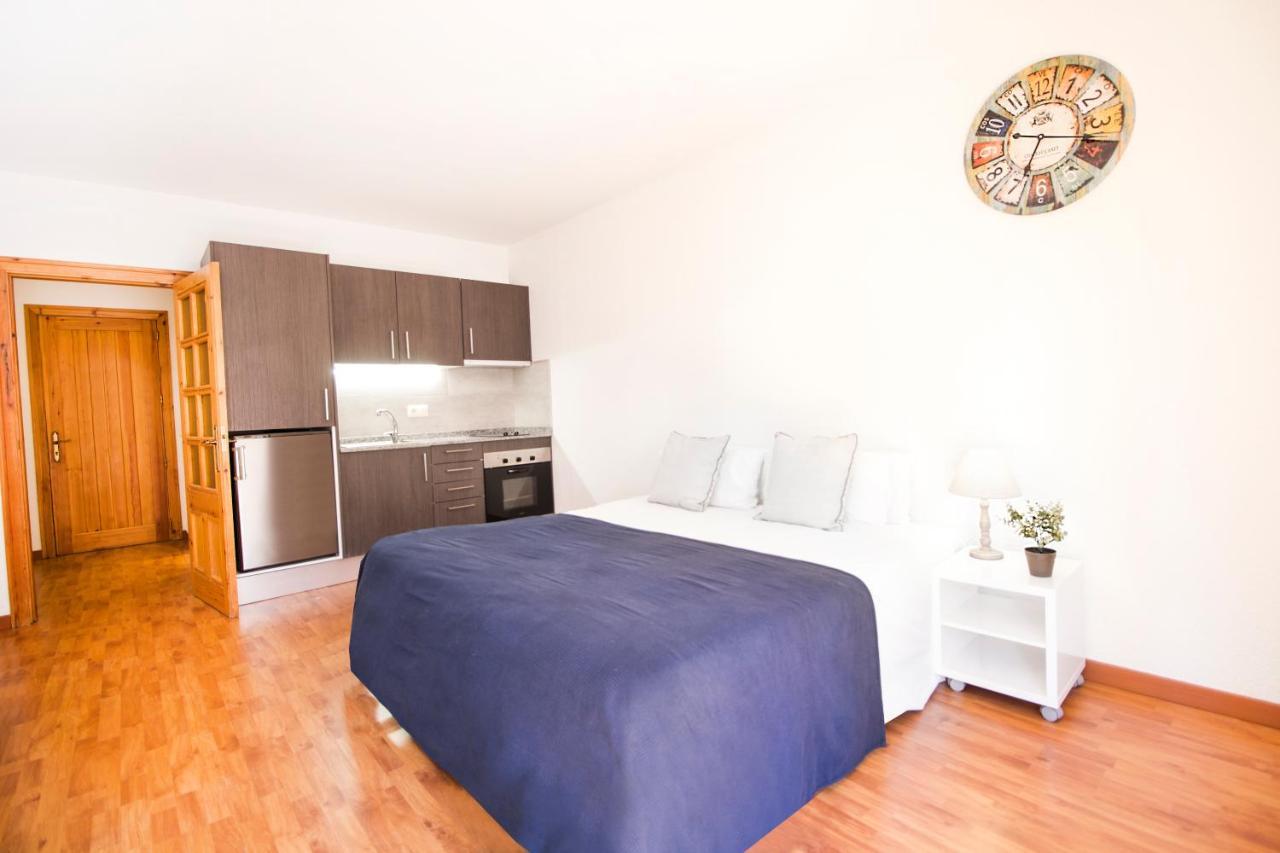 Apartaments Les Terrasses Del Tarter Bagian luar foto