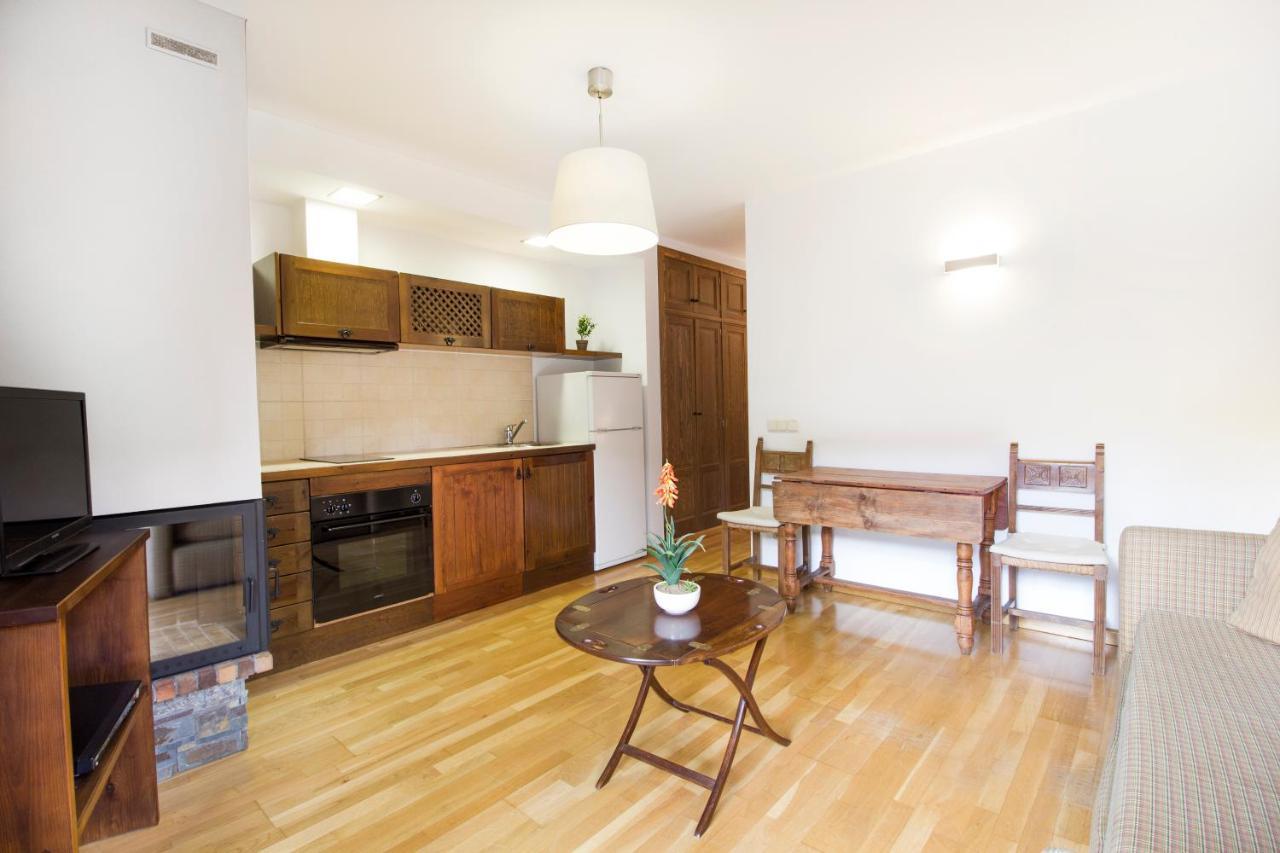 Apartaments Les Terrasses Del Tarter Bagian luar foto