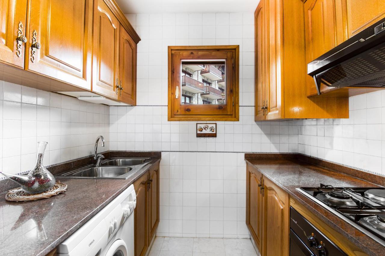 Apartaments Les Terrasses Del Tarter Bagian luar foto