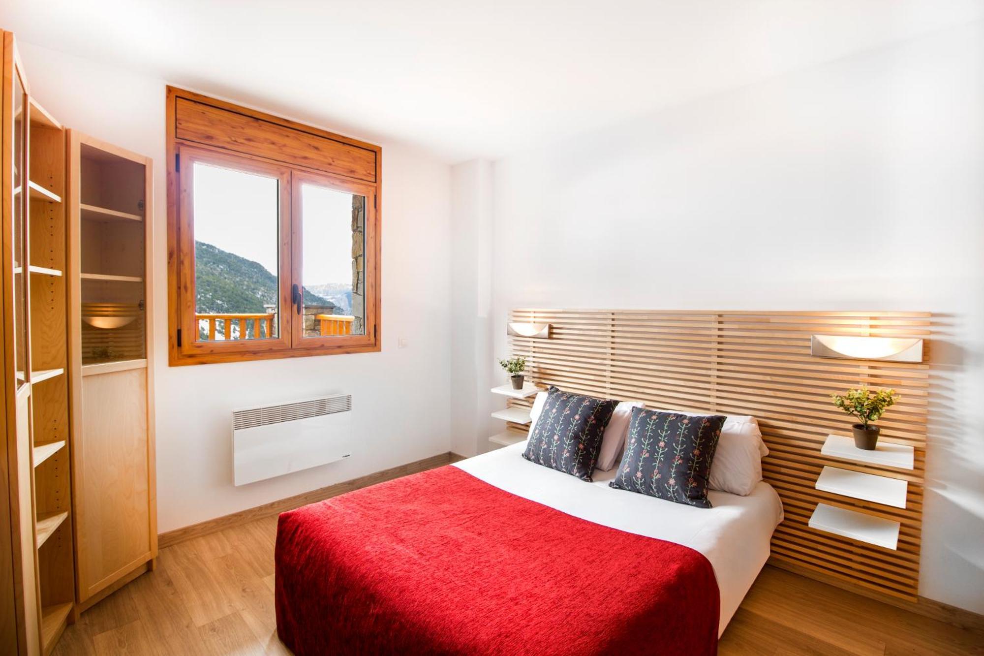 Apartaments Les Terrasses Del Tarter Bagian luar foto