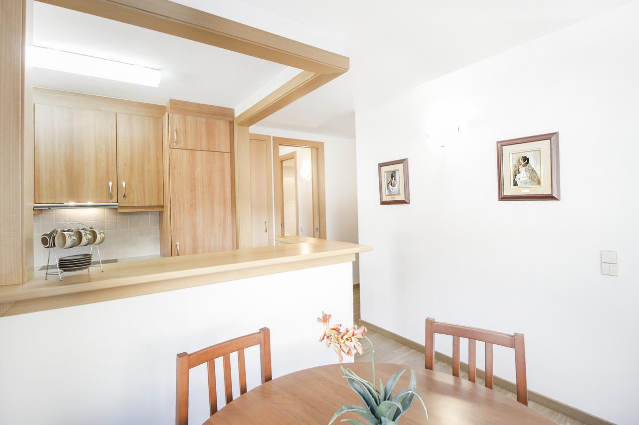 Apartaments Les Terrasses Del Tarter Bagian luar foto