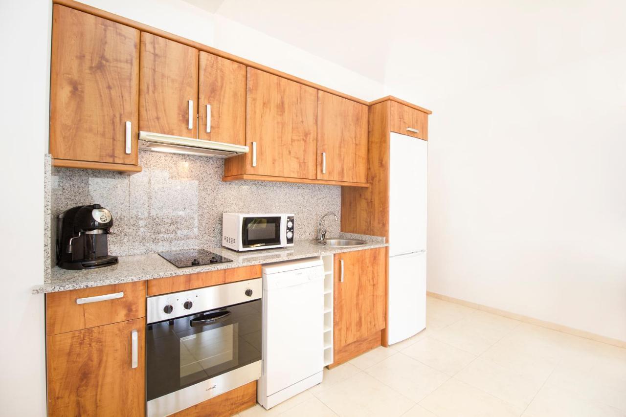 Apartaments Les Terrasses Del Tarter Bagian luar foto